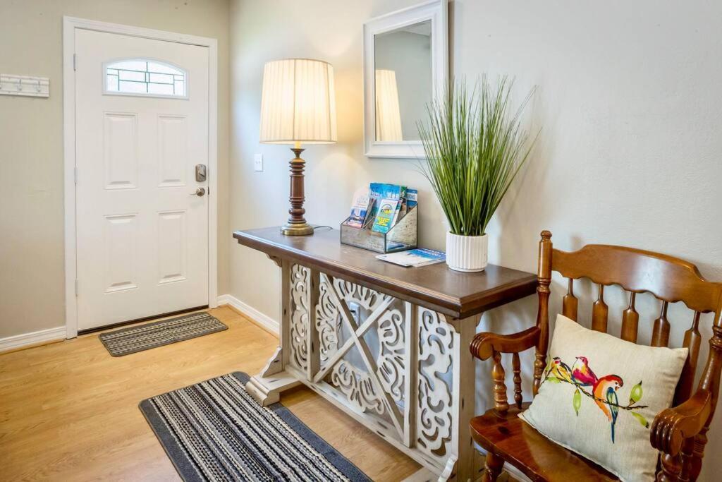 Life'S A Breeze - Updated 3Br 5Min To Pcola Beach Gulf Breeze Exteriör bild