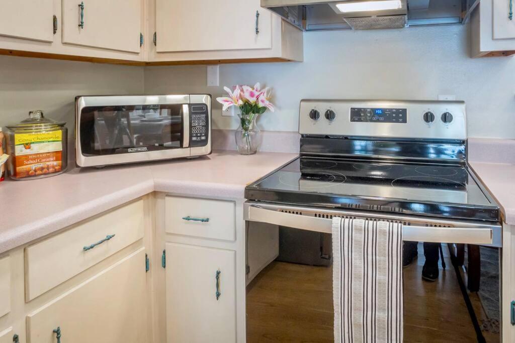 Life'S A Breeze - Updated 3Br 5Min To Pcola Beach Gulf Breeze Exteriör bild