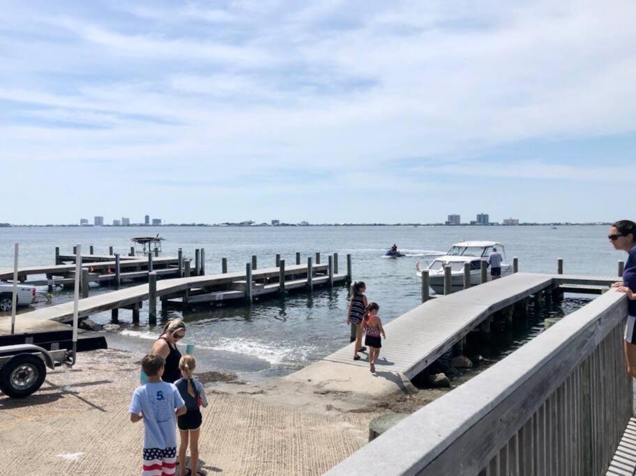 Life'S A Breeze - Updated 3Br 5Min To Pcola Beach Gulf Breeze Exteriör bild